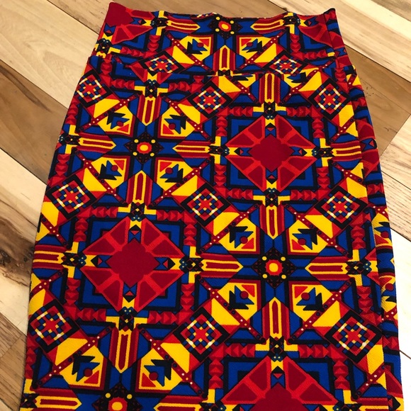 Lularoe Cassie xs - Picture 1 of 1